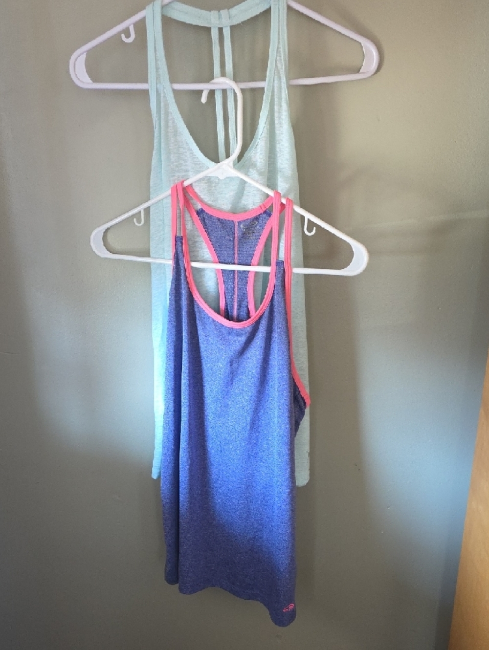 Old Navy Active Lightweight Tank in Mint Green